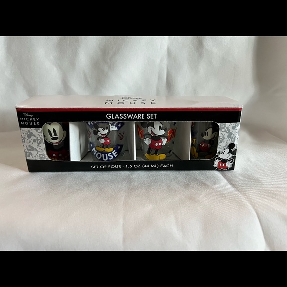 MICKEY MOUSE SHOT GLASSES - Picture 2 of 4